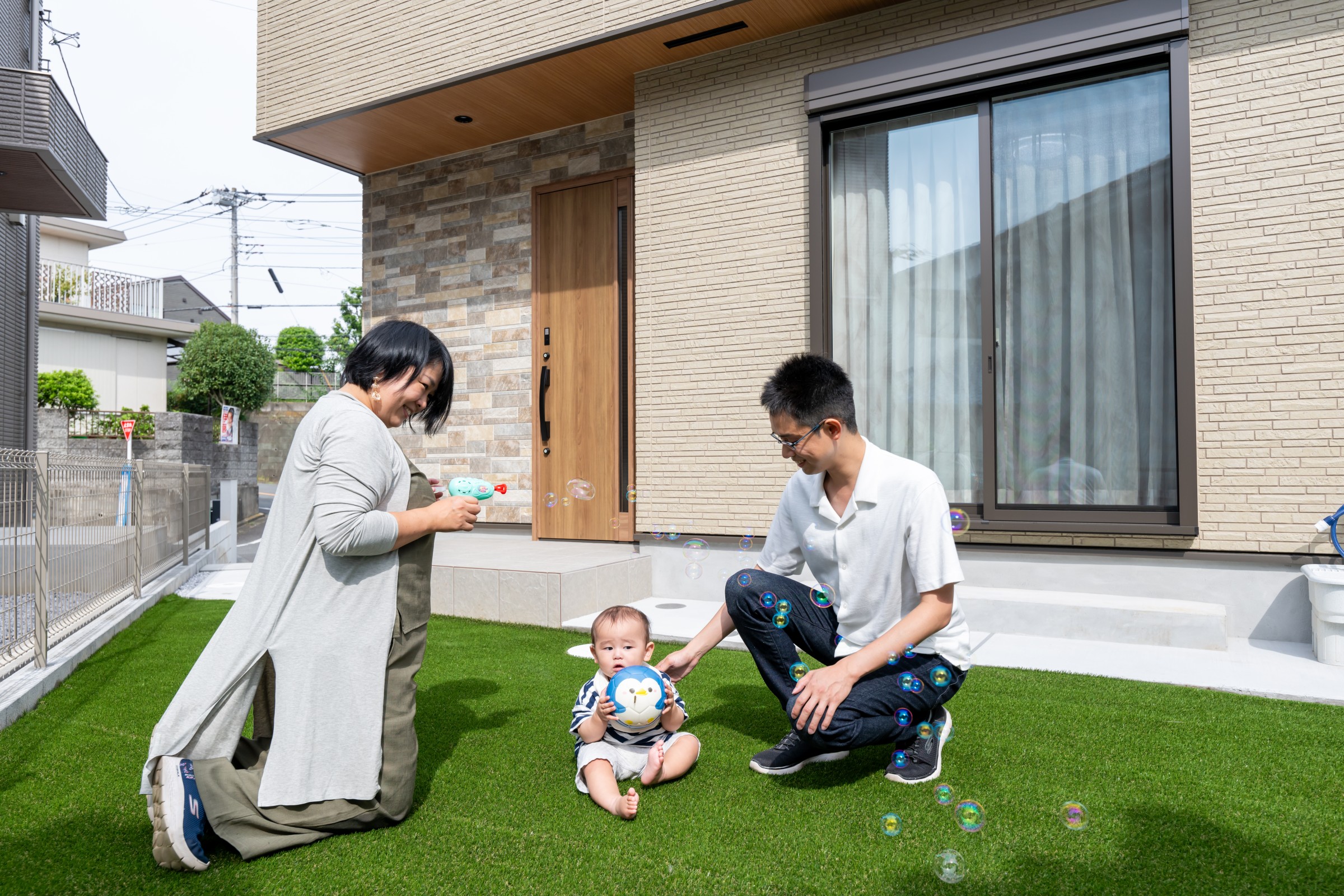 子どもが歩くようになったら陽当たりの良いお庭で遊びたい！